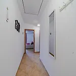 Apartment Zaklopatica 12452B