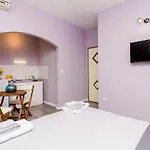 Apartment Tenega - Studio Apartment With City View