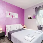 Apartment Tenega - Studio Apartment With City View