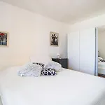 Apartments & Rooms Mara & Petrunjela - Two Bedroom Apartment With Terrace And Sea View