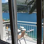 Apartments Lozica - Studio Apartment With Terrace And Sea View