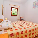 Apartment Classic Kor Ula - Two Bedroom Apartment With Terrace And Sea View