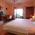 Apartments Magda- Comfort Studio Apartment With Patio And Garden View Apartman 1