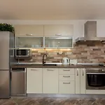 Apartment Maru Prestige - Comfort Duplex Two Bedroom Apartment