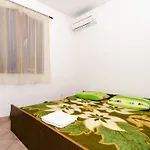 Villa Peragi - Triple Room With Balcony