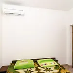 Villa Peragi - Triple Room With Balcony