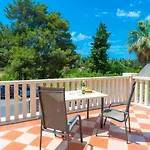 Villa Borna Apartments