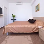 Ploce Apartments- Comfort Studio With Terrace And Sea View - Petra Kre Imira IV 51