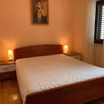 Apartments Nives - Three Bedroom Apartment With Terrace And Sea View