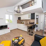 Apartment Velvet - Studio Apartment With Hot Tub