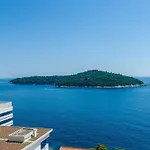 Apartments Lazarin - One Bedroom Apartment With Balcony And Sea View 2 Mali