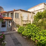 Villa Marini Dvori - Two-Bedroom Apartment With Terrace