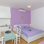 Apartments Villa Karmen - Studio With Terrace Lavanda