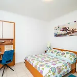 Apartments And Room Frane