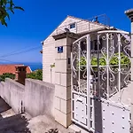 Apartments Stella - One Bedroom Apartment With Terrace A2
