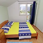 Holiday Home Gea - Three Bedroom Holiday Home With Terrace And Partial Sea View