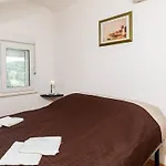Apartments Fran-Two Bedroom Apartment With Balcony And Sea View Fran 2