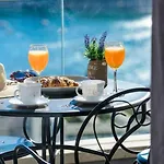 Apartments Villa Capitano - Two Bedroom Apartment With Balcony And Sea View Crni