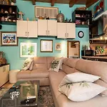 Apartment & Room Sunset Beach - One Bedroom Apartment With Terrace And Garden View
