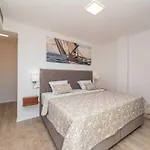 Luxury Villa Michele With Heated Pool