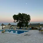 Unique Villa V With Pool