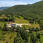 Villa Luka - New Isolated Villa With Heated Pool, Jacuzi And Sauna