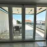 Beautiful New Palmtree Apartments III