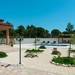 First Hill Comfortable Holiday Residence