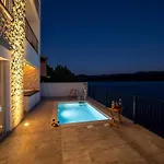 Villa Simpleza - Six Bedroom Villa With Private Pool And Jacuzzi