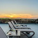 Penthouse Adela