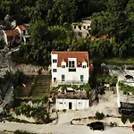 Apartments Cypress Sea Cove - Premium Studio Apartment With Balcony And Sea View A2