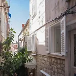 Apartments Noa Old Town - Studio - Ground Floor