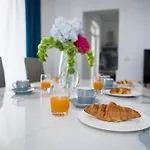 Apartment Faros - Two-Bedroom Apartment With Terrace And Sea View