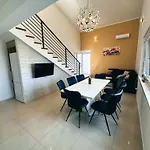 Villa Simon