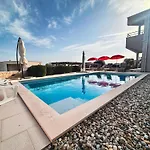 Villa Simon