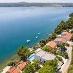 Villa Karla Posedarje