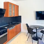 Apartment Maja - Holiday Property Gracin
