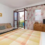 Nice Apartment In Zadar With Wifi