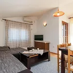 Stunning Apartment In Sv,Filip I Jakov