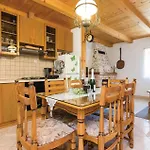 3 Bedroom Nice Home In Vir