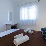 Nice Apartment In Klek With House Sea View