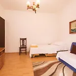 Gorgeous Apartment In Vlasici With Wifi