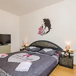 Cozy Home In Radovcici With Wifi