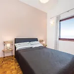 Awesome Apartment In Sv,Petar With Kitchen