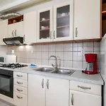 Pool Villa Maja - Happy Rentals