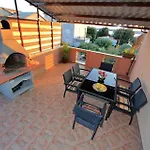 Apartment Julija - Big Terrace And Grill