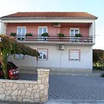 Apartments Mirko