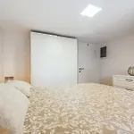 1 Bedroom Cozy Home In Zaton
