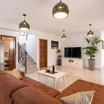 3 Bedroom Nice Home In Orebic
