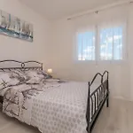 Stunning Home In Sikovo With Kitchen
